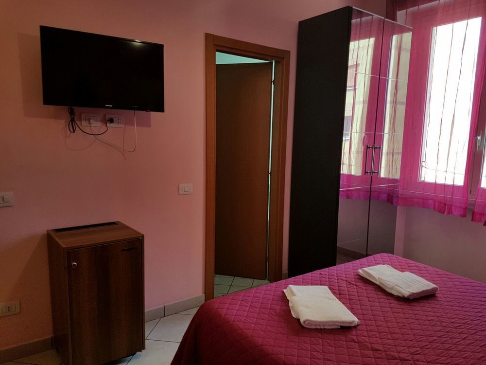 Bed and Breakfast Alenic à Rome Extérieur photo