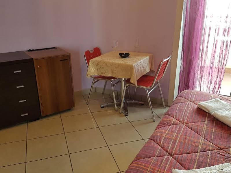 Bed and Breakfast Alenic à Rome Extérieur photo