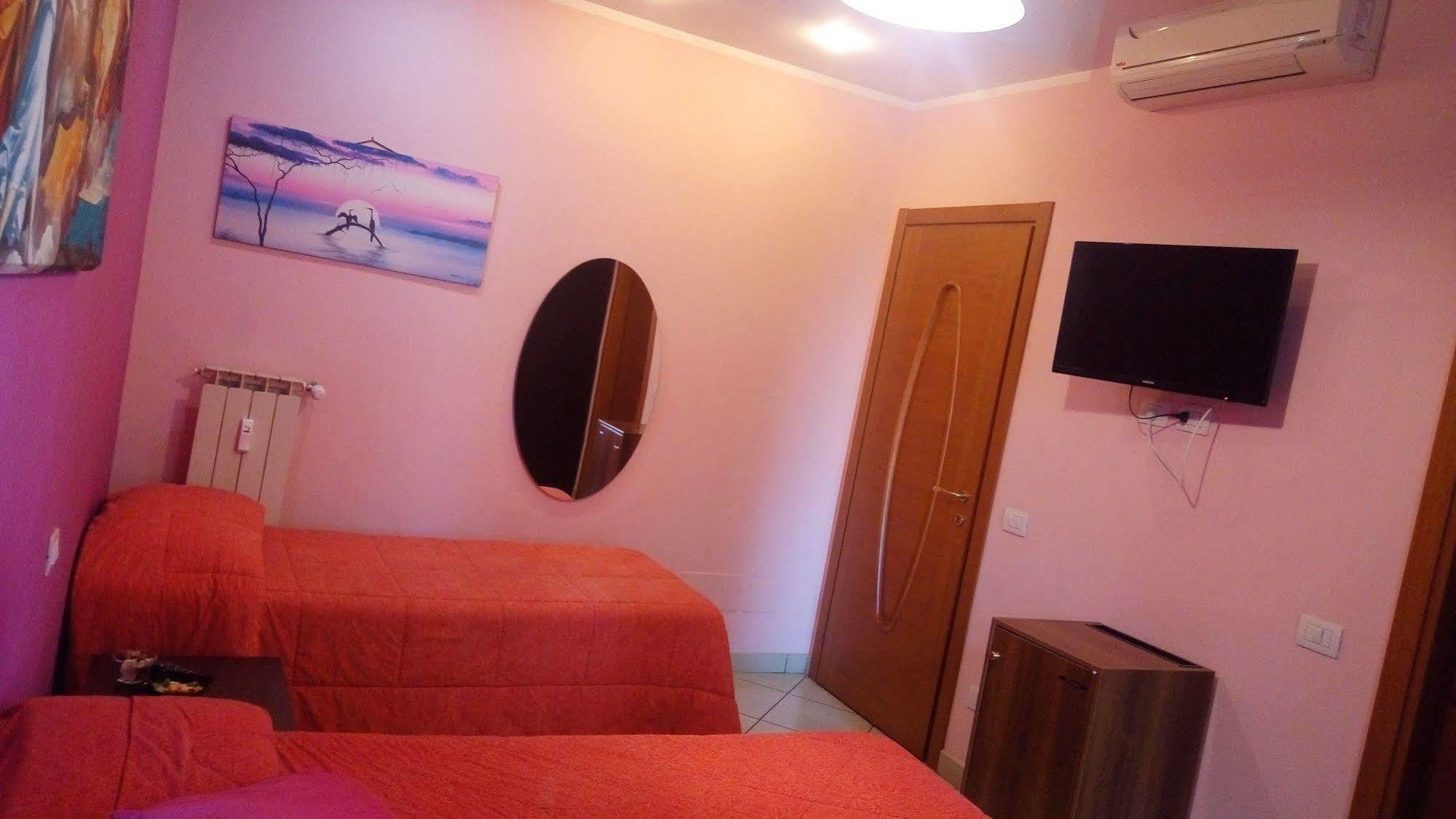 Bed and Breakfast Alenic à Rome Extérieur photo