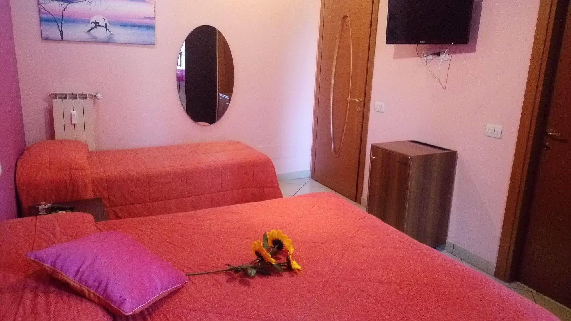 Bed and Breakfast Alenic à Rome Extérieur photo
